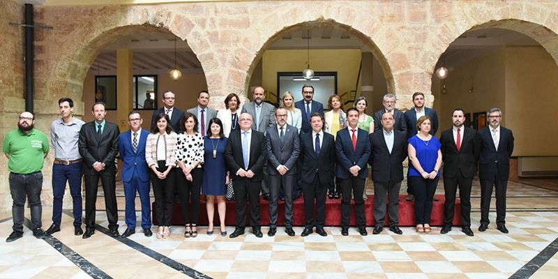 Page acepta la dimisión del viceconsejero de Medio Ambiente tras el incendio de Chiloeches