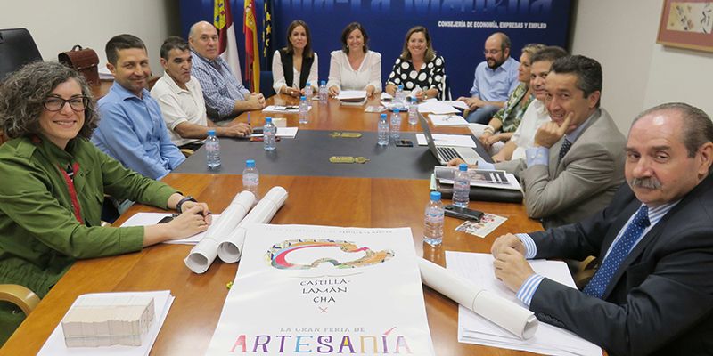 La Junta refuerza su apoyo a la artesanía regional y recupera la Jornada de Reconocimiento al Sector Artesano