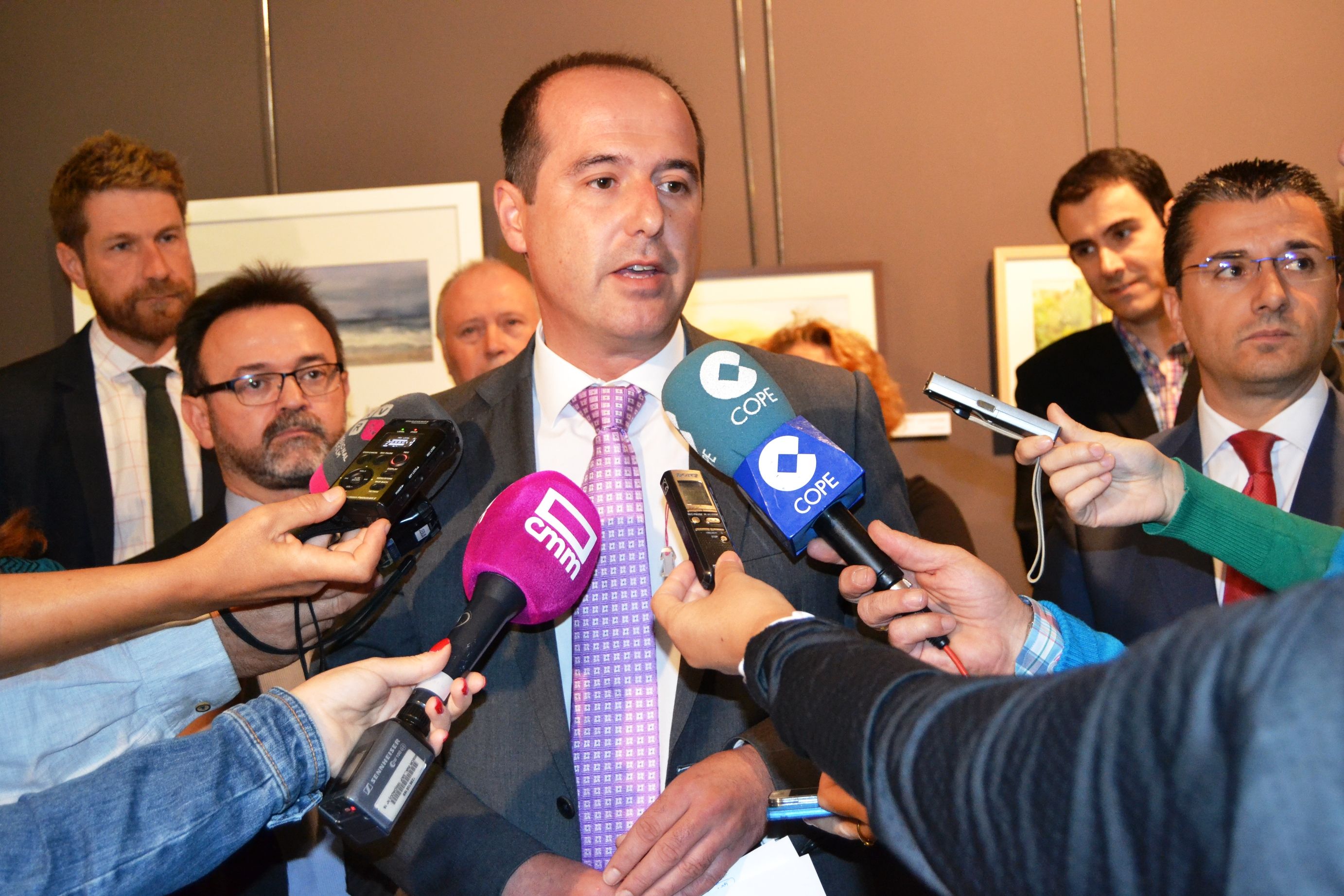 El Gobierno regional abre la Estrategia de Impulso Industrial del Corredor a la participación de los agentes socioeconómicos de la zona