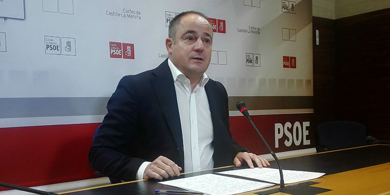 Emilio Sáez asegura que “por muchos palos en las ruedas que nos pongan, vamos a seguir ocupados en mejorar la vida de los ciudadanos”