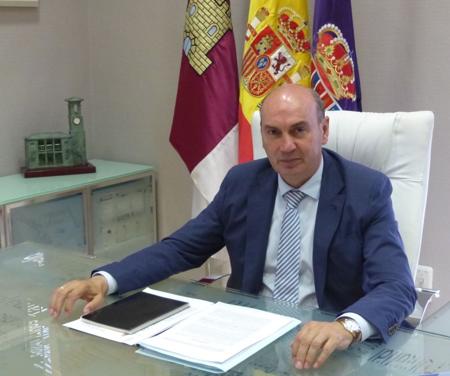 El turismo, fuente de riqueza 3 El turismo, fuente de riqueza