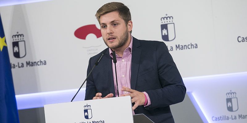 La Junta asegura que reduce a la mitad los expedientes de la Ley de Dependencia que estaban sin resolver y el tiempo medio de espera hasta recibir una prestación