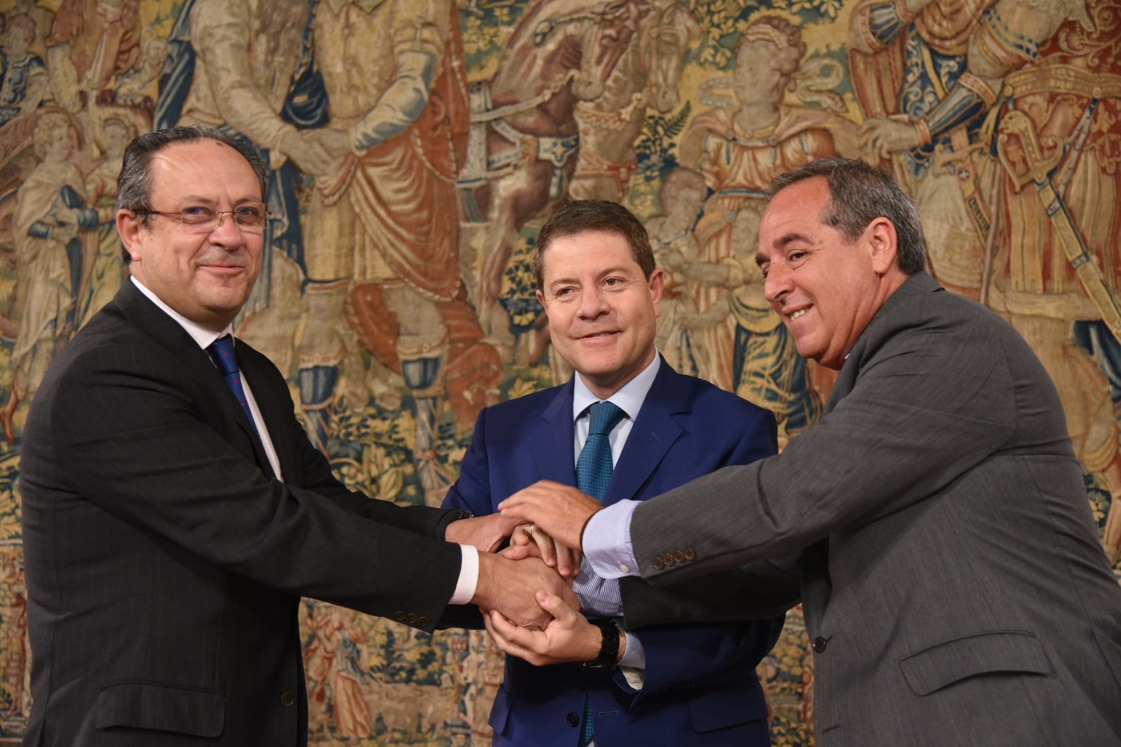 García-Page: “Los presupuestos de 2017 contemplan el doble de avances sociales y económicos que los de 2016” 3 García-Page: “Los presupuestos de 2017 contemplan el doble de avances sociales y económicos que los de 2016”