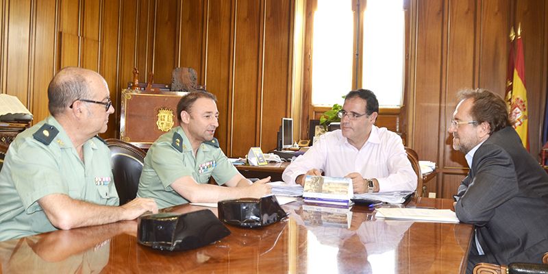 Diputación de Cuenca y Ministerio del Interior mejoran este año un total de 29 casas-cuartel de la Guardia Civil