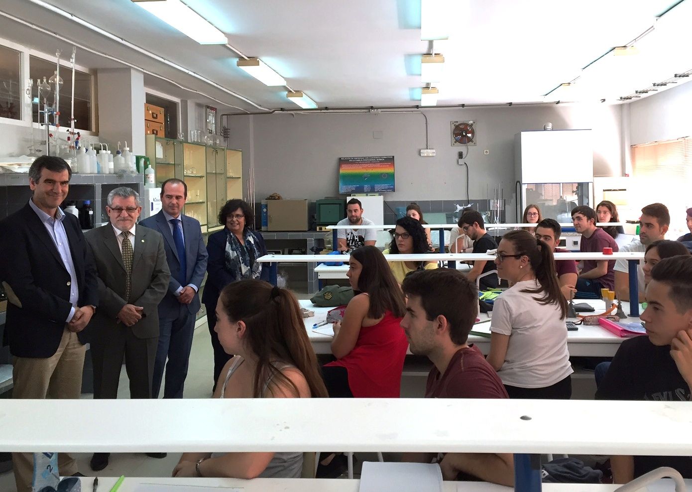 Los escolares tendrán un gran protagonismo en las actividades que el Gobierno regional desarrollará para conmemorar el centenario del nacimiento de Buero 3 Los escolares tendrán un gran protagonismo en las actividades que el Gobierno regional desarrollará para conmemorar el centenario del nacimiento de Buero