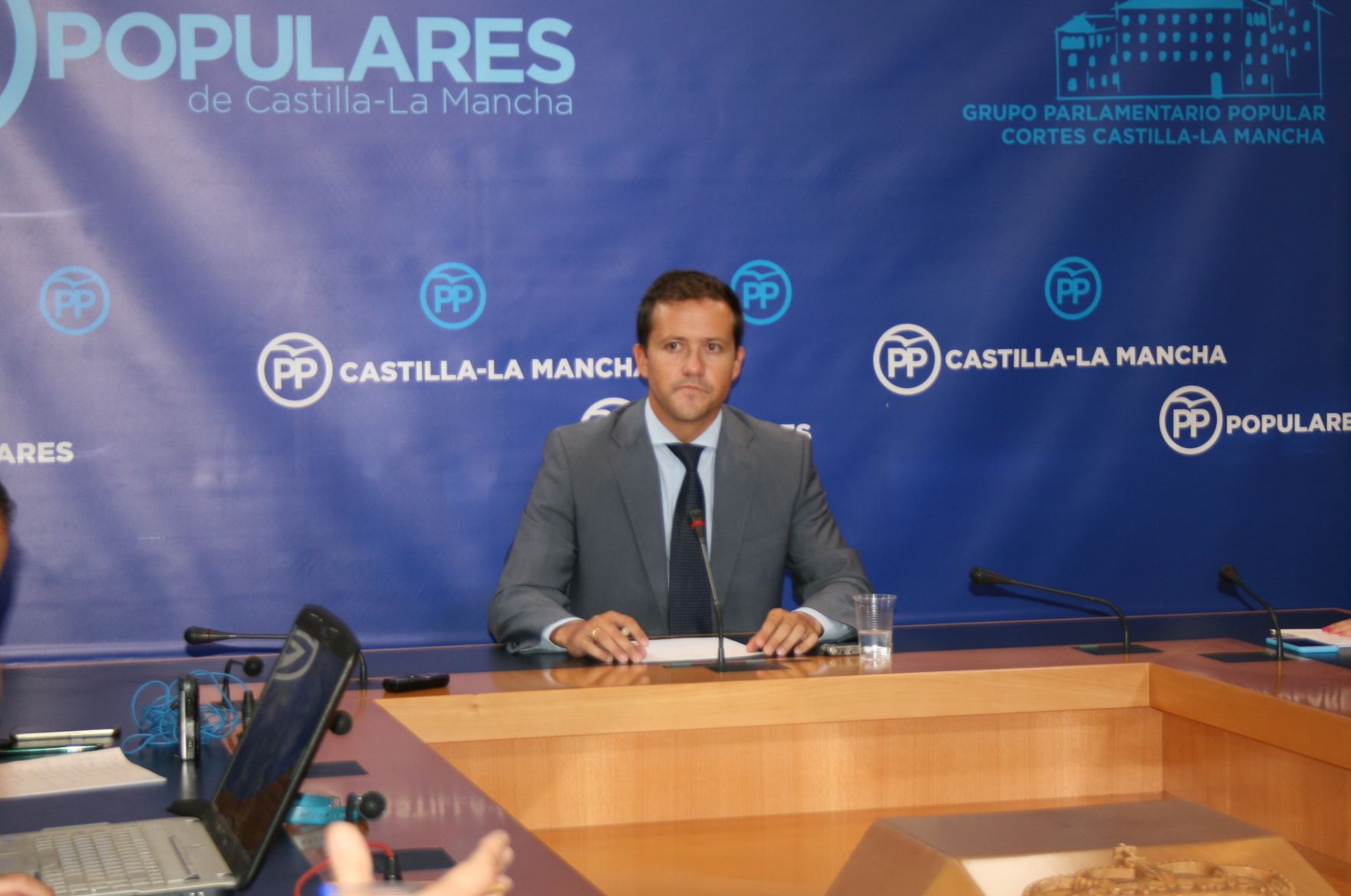 Velázquez denuncia las mentiras de Page sobre el escándalo medioambiental que envuelve a su Gobierno 3 Velázquez denuncia las mentiras de Page sobre el escándalo medioambiental que envuelve a su Gobierno