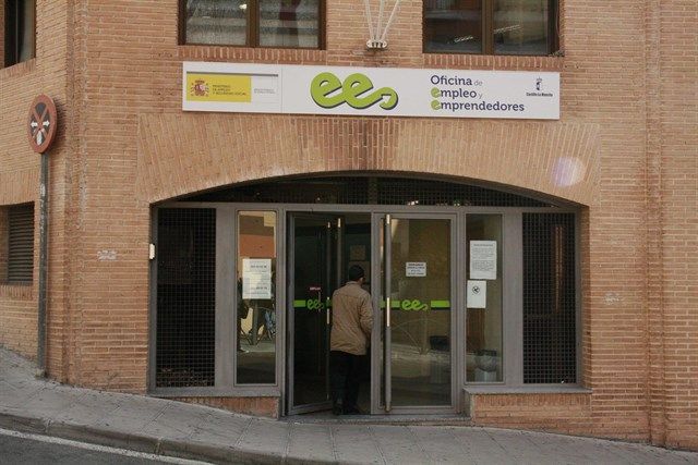 El paro sube en 1.413 personas en agosto en Castilla-La Mancha