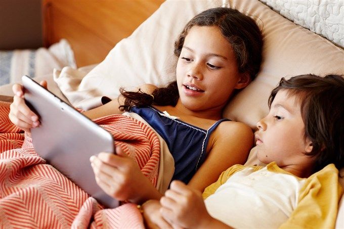 El 75% de los padres no ejerce ningún tipo de control parental del móvil de sus hijos