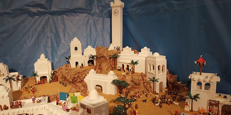 Una campaña contra el cáncer infantil en el Belén de Playmobil del Resucitado de Cuenca