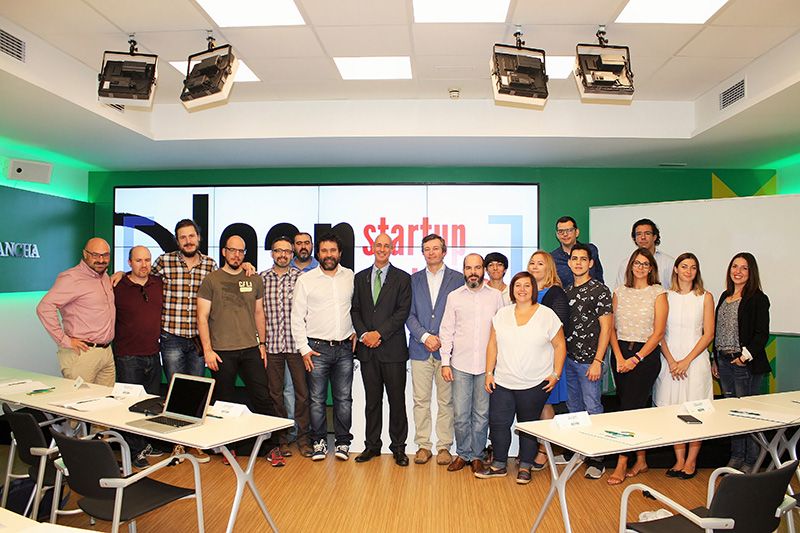 La Fundación Caja Rural Castilla-La Mancha clausura la tercera edición de su programa ‘Startup Dragons’