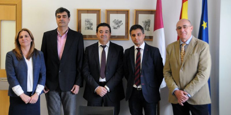 APYMEC colaborará para que los estudiantes realicen prácticas en sus empresas