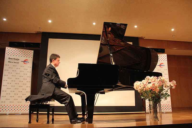 Brenno Ambrosini muestra en el Auditorio Ibercaja de Guadalajara su pasión por Beethoven