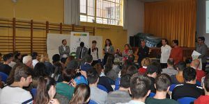 coworking y alumnos del IES Pedro Mercedes 