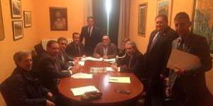 foto-reunion-patronato-museo-semana-santa-2016