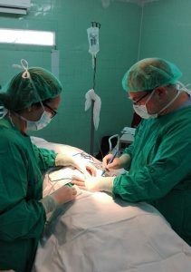 fotonotasanidad-medico-guadalajara-cooperante-ecuador-2