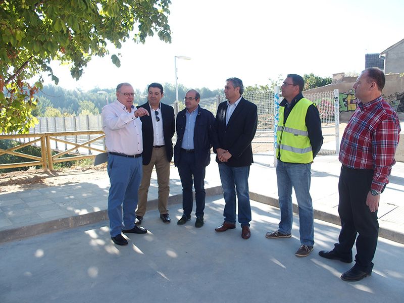 El Ayuntamiento de Cuenca mejora la accesibilidad y la seguridad a la pasarela sobre el río Júcar