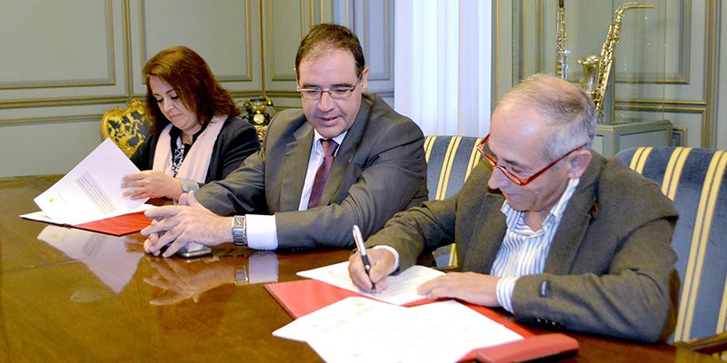 Diputación de Cuenca renueva su apoyo a la Asociación Provincial de Apicultores en aras de profesionalizar el sector