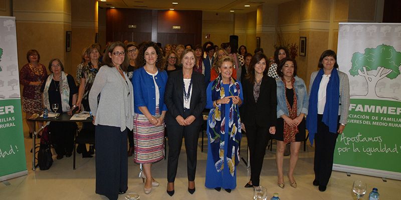 Quintanilla destaca la importancia de las mujeres como elemento dinamizador de los pueblos del medio rural