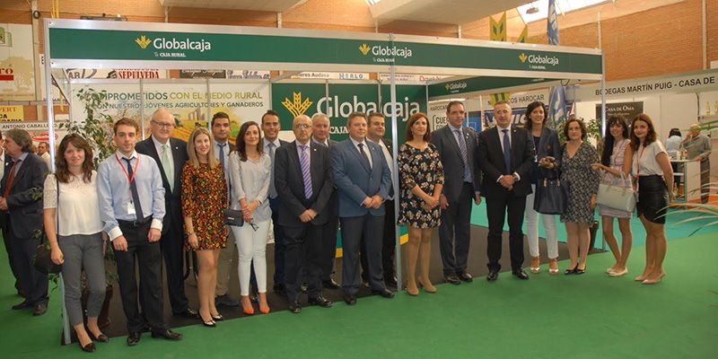 Globalcaja apuesta por el mundo agrario y ganadero en FERAGA