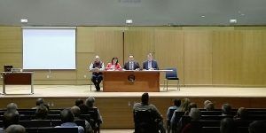 Encuentro para recabar opiniones de cara a la redacción del nuevo POM