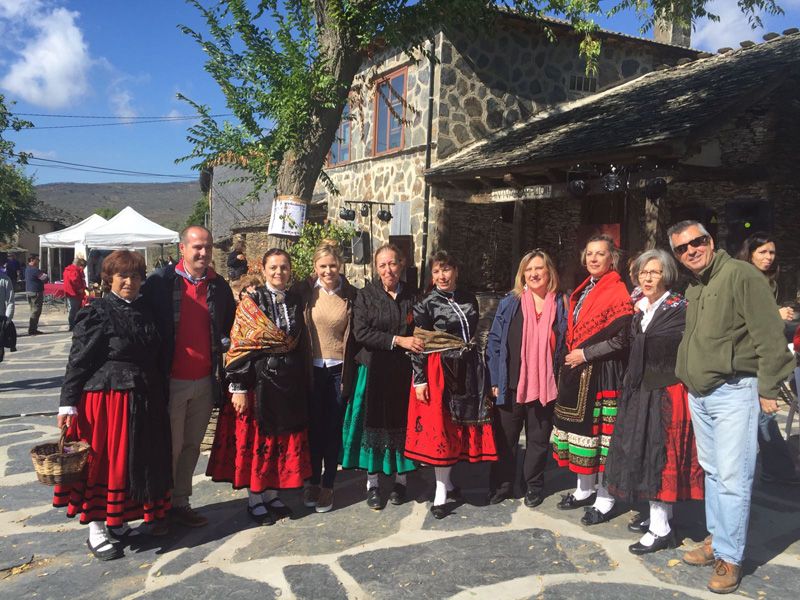 La Junta muestra su apoyo a los pueblos de la Sierra Norte y subraya el compromiso de una “discriminación positiva”