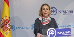la-diputada-nacional-silvia-valmana-hoy-en-rueda-de-prensa-131016