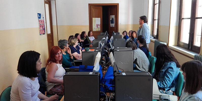 CEOE-Cepyme Cuenca traslada contenidos de marketing en las redes sociales a empresarios hosteleros de Belmonte