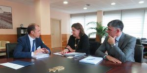 nota-visita-ceoe-cuenca-a-consejera-eee-1