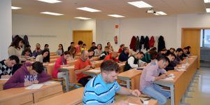 pruebas-acceso-mayores-25-y-45-anos-cr-2015