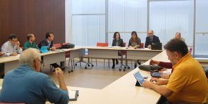 regina-leal-informa-a-la-mesa-sectorial-del-sescam-de-los-cambios-en-el-procedimiento-de-contratacion