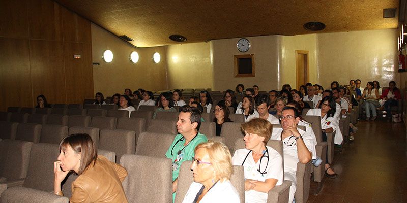 Urología y Urgencias presentan una Sesión General en el Hospital Virgen de la Luz de Cuenca sobre el abordaje del cólico nefrítico