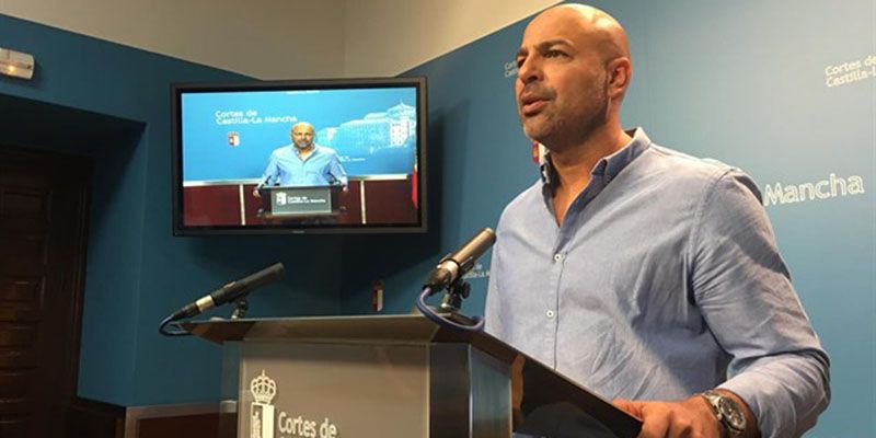 Podemos cree que Page «solo anuncia anuncios» y ya duda de su credibilidad