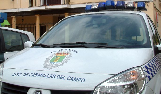 La Policía Local de Cabanillas detiene a cuatro personas mientras robaban en una vivienda