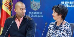 La 20ª edición de los Viernes de los Cuentos recupera las dos sesiones “de las de antes” y el estreno mundial del espectáculo La Poesía Anda por las Calles 2 Presentación de Los Viernes de los Cuentos. Foto: J. Ropero