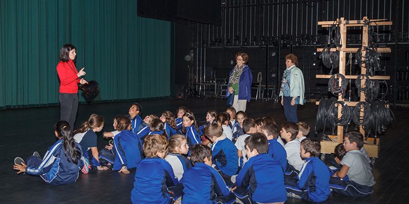 Guadalajara inicia las visitas guiadas del programa “Ven al teatro”