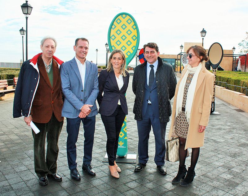 Caja Rural Castilla-La Mancha inaugura su cuchara gigante al aire libre por la Capitalidad Gastronómica de Toledo