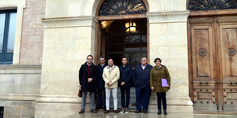 Los ayuntamientos socialistas estarán «muy pendientes» de que Prieto cumpla las reivindicaciones que le han exigido