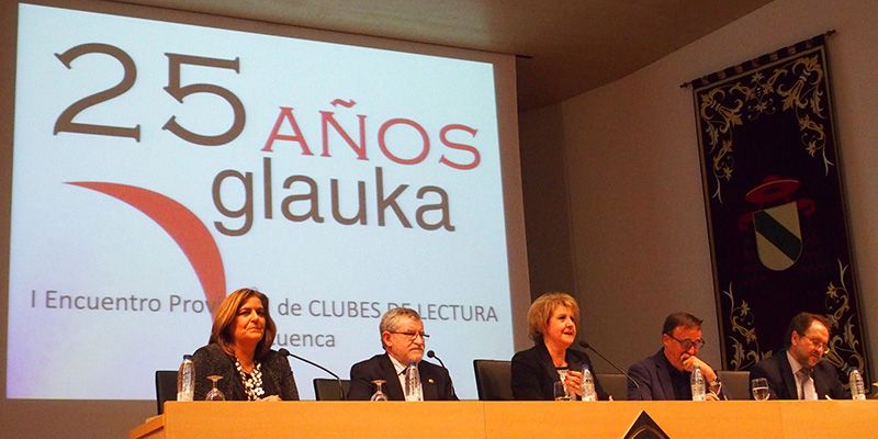 Segarra manifiesta el apoyo del Ayuntamiento de Cuenca al sector de los libros a través de iniciativas como la Feria del Libro
