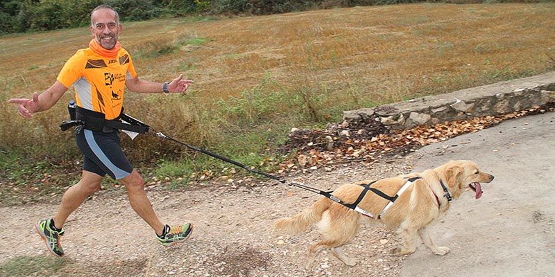 Este domingo se celebra el I Canicross Popular de Pareja