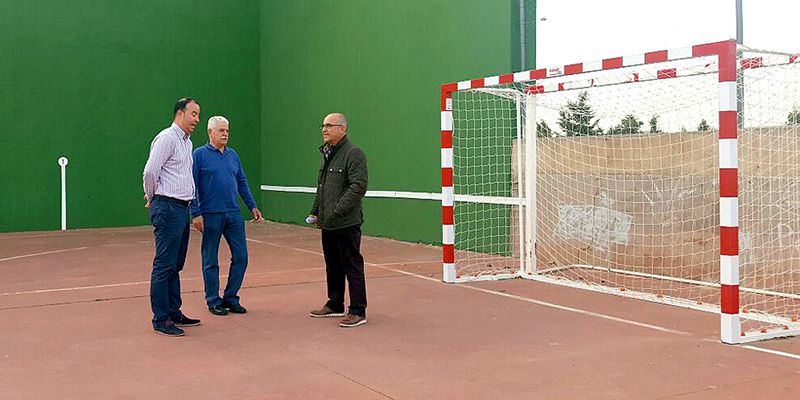 Destinados 10.000 euros a la mejora de la pista polideportiva municipal de Rubielos Bajos