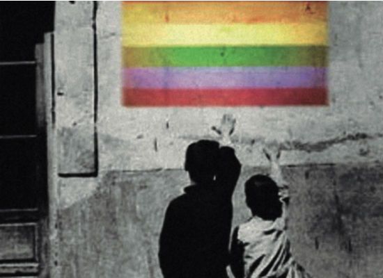 Envían guías homófobas y tránsfobas a los colegios y la Junta dice que son contrarias al proyecto educativo regional