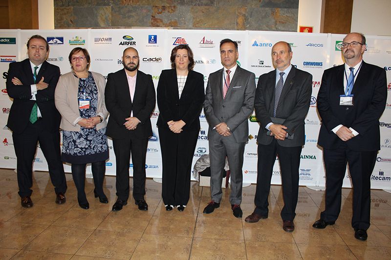 La Junta lanza ‘Adelante comercialización’, 2,4 millones para mejorar la capacidad de comercialización en las pymes de CLM 3 La Junta lanza ‘Adelante comercialización’, 2,4 millones para mejorar la capacidad de comercialización en las pymes de CLM