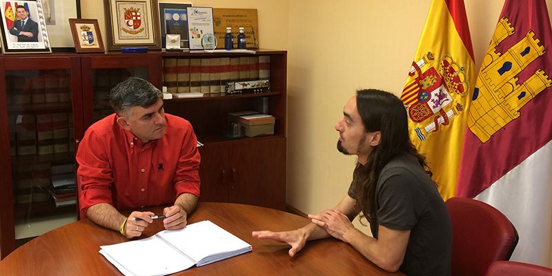 El Gobierno regional respalda el congreso que se celebrará en Cuenca en 2017 para fomentar el turismo de cine