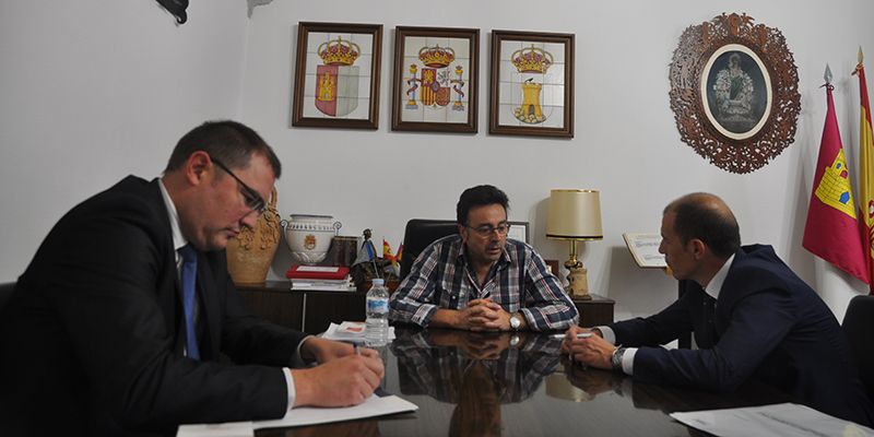 CEOE-Cepyme Cuenca y el Ayuntamiento de Mota acuerdan colaborar en el desarrollo de la localidad