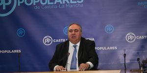 vicente-tirado-en-rueda-de-prensa-231116-1