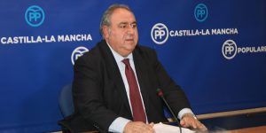 vicente-tirado-en-rueda-de-prensa-281116