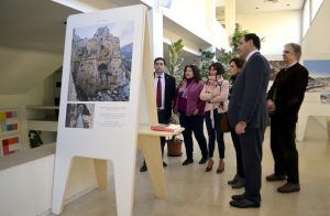 viendoexposicionhispanianostra