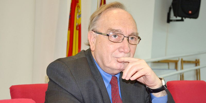 El crítico y realizador Méndez Leite reivindica en la UCLM la edad de oro del cine español de los sesenta