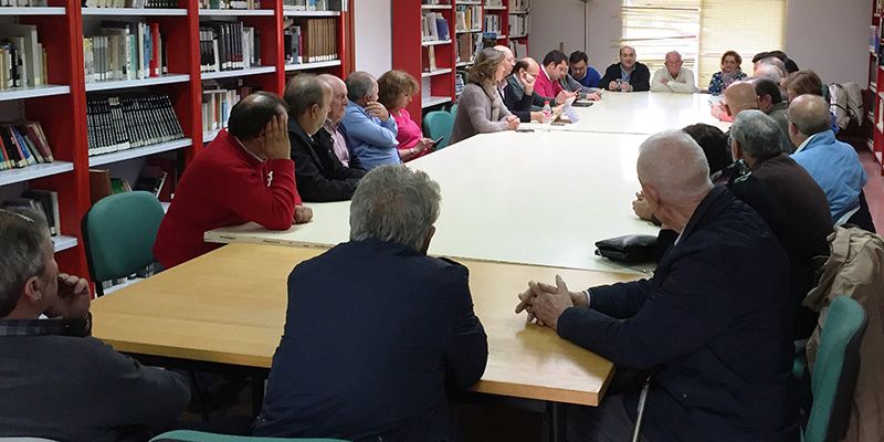 El PP escucha las demandas de la zona de Jadraque: fin a la insostenible situación de la sanidad y medidas contra la despoblación