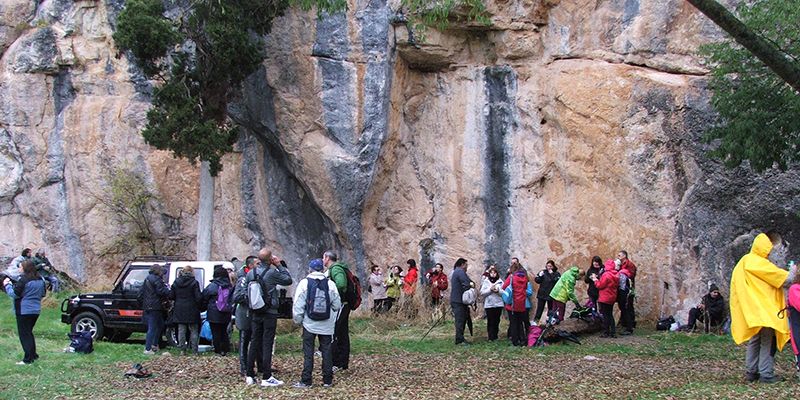 El «Campus Diputación Senderismo Cuenca 2016» se despide hasta 2017 visitando Segóbriga y El Hito